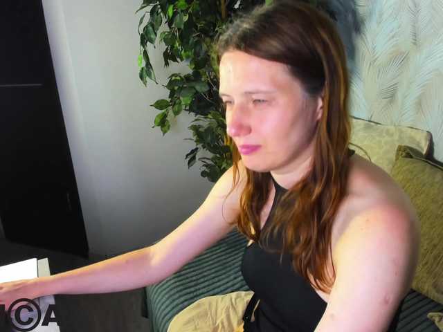 Kathrine-Meyer live cam on BongaCams
