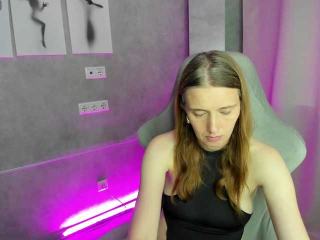 Kathrine-Meyer live cam on BongaCams