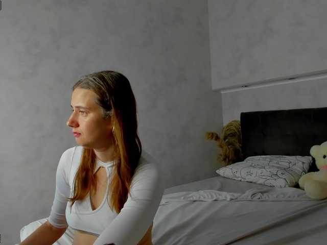 Kathrine-Meyer live cam on BongaCams