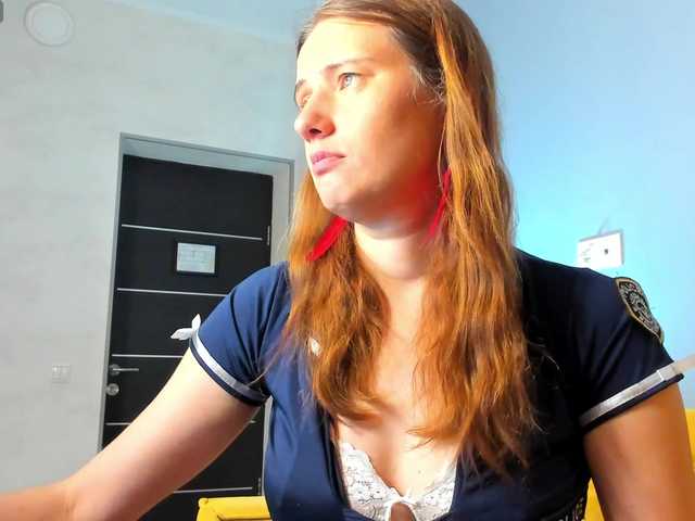 Kathrine-Meyer live cam
