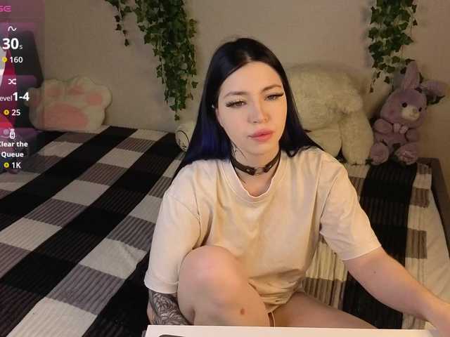 honeycherrry live cam on BongaCams