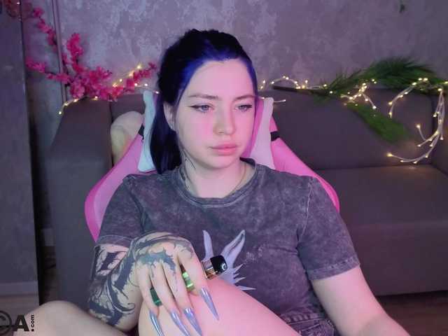 honeycherrry live cam on BongaCams