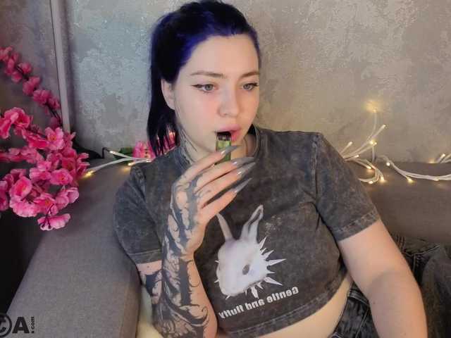honeycherrry live cam on BongaCams