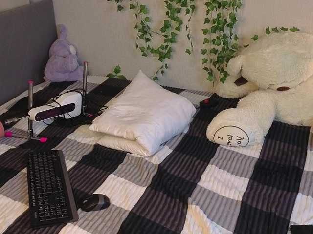 honeycherrry live cam on BongaCams