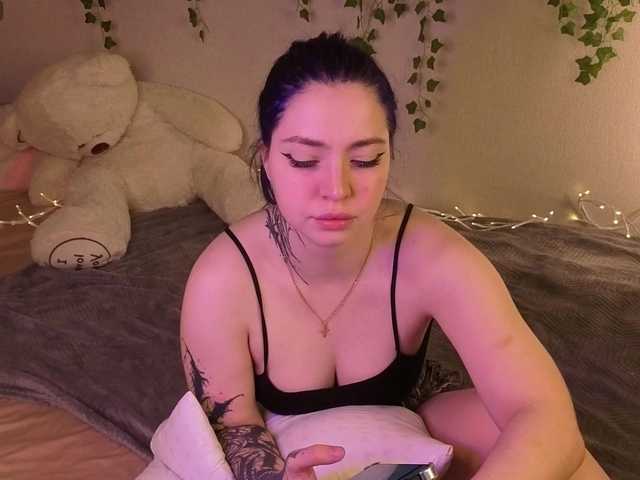 honeycherrry live cam on BongaCams