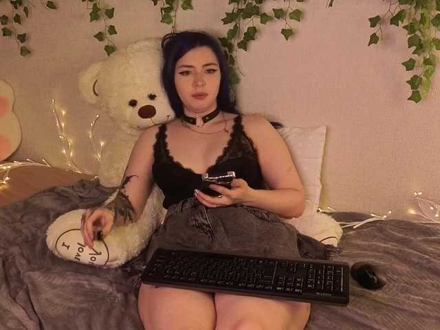 honeycherrry live cam on BongaCams