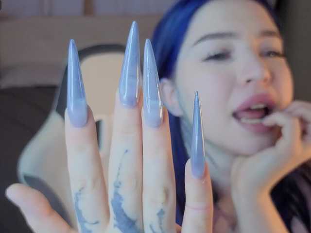 go to chat with honeycherrry