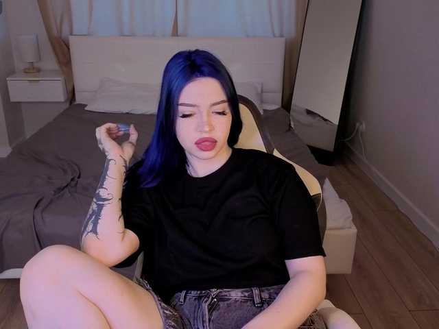 honeycherrry live cam on BongaCams