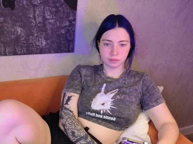 honeycherrry live cam on BongaCams