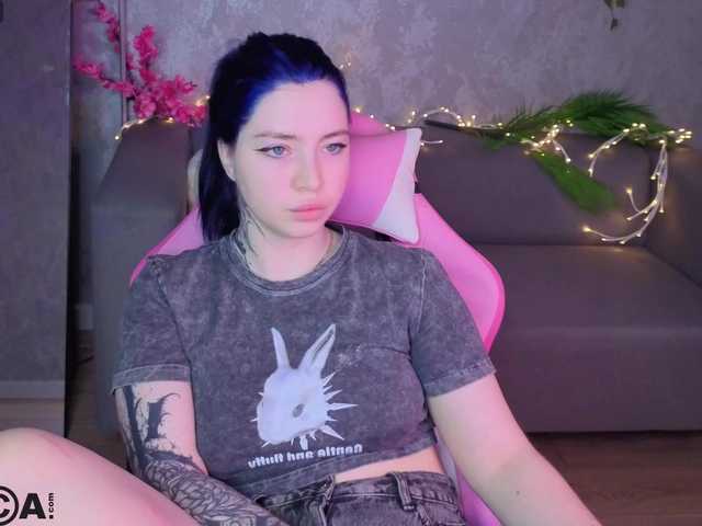 honeycherrry live cam on BongaCams
