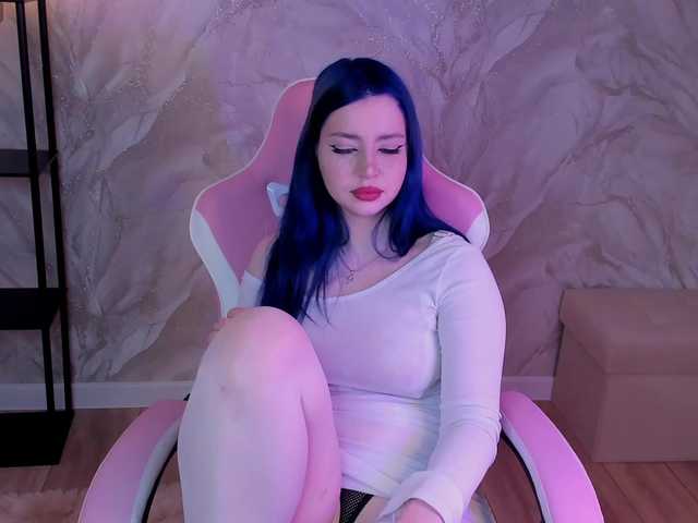 honeycherrry live cam on BongaCams