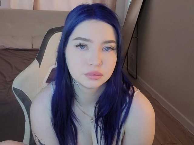 honeycherrry live cam on BongaCams