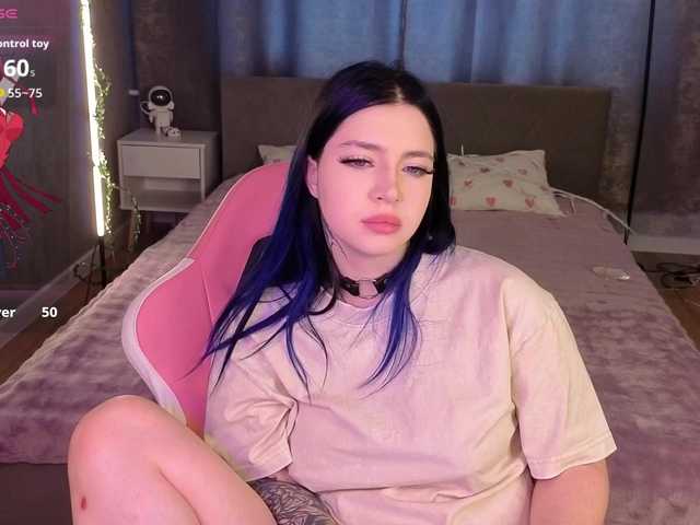 honeycherrry live cam on BongaCams