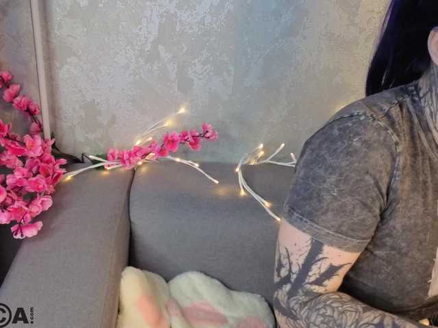 honeycherrry live cam on BongaCams