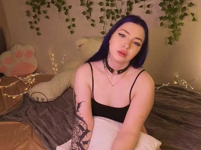 honeycherrry live cam on BongaCams