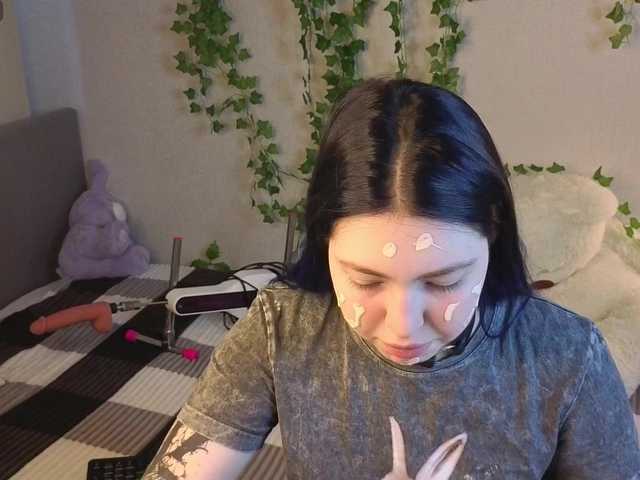 honeycherrry live cam on BongaCams