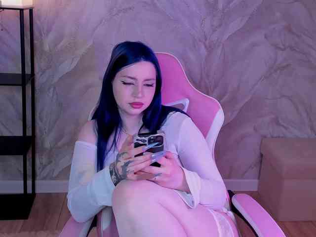 honeycherrry webcam