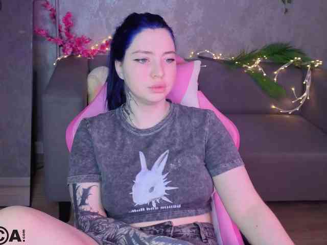 honeycherrry webcam