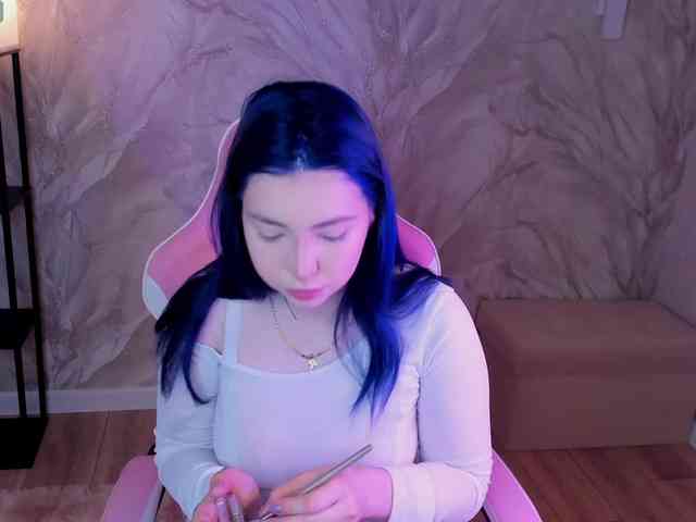 honeycherrry webcam