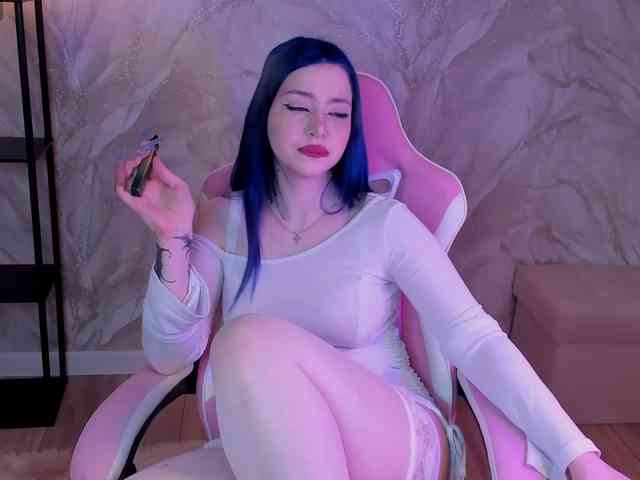 Модель: honeycherrry