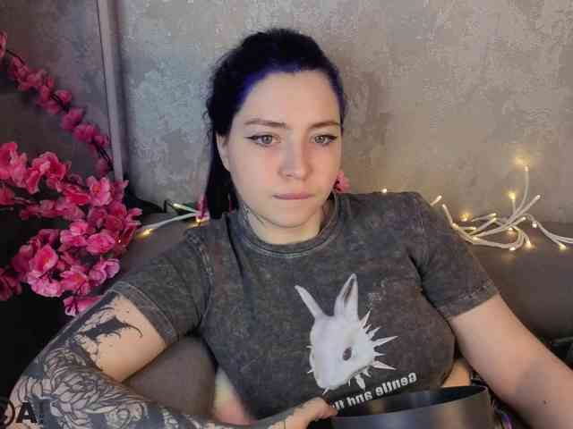 honeycherrry webcam