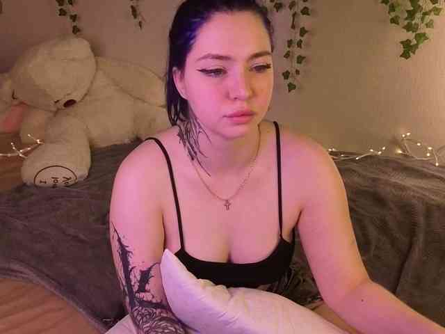 honeycherrry webcam