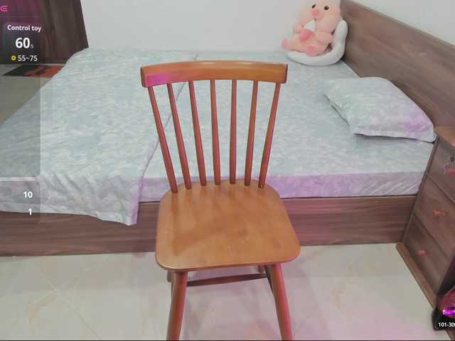 min-fortunately live cam on BongaCams
