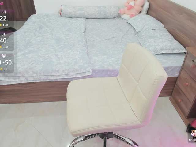 min-fortunately live cam on BongaCams