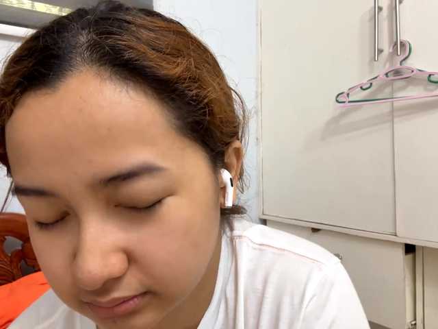 HalleyTabone live cam on BongaCams
