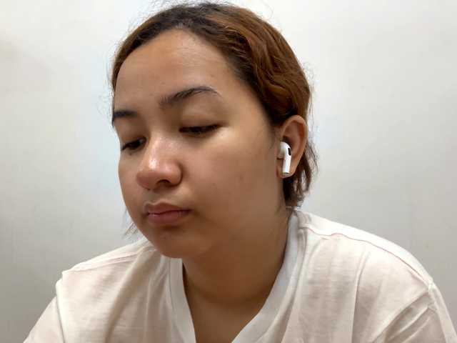 HalleyTabone live cam on BongaCams