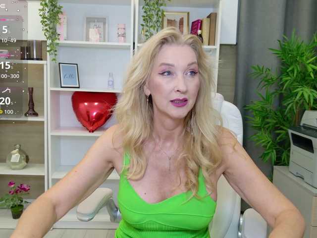 LadyLeea live webcam show