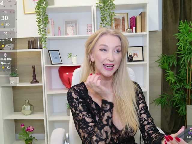 LadyLeea live cam on BongaCams