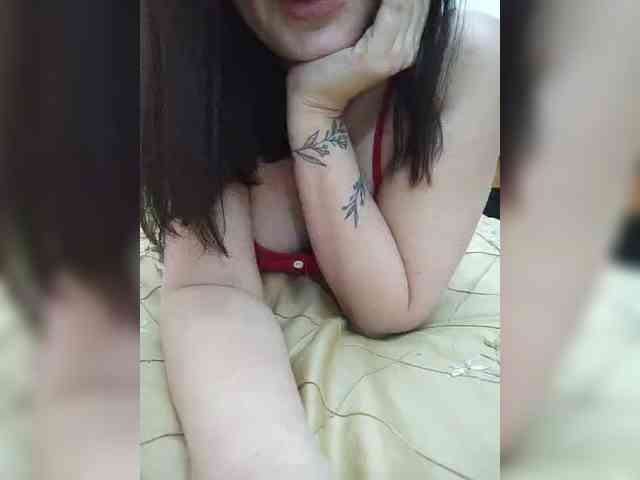 Afeliya09 webcam