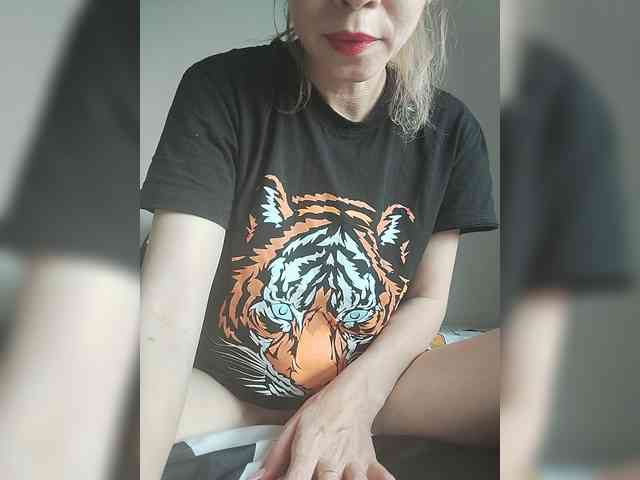Lena4112 webcam