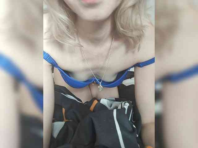Molli311 webcam