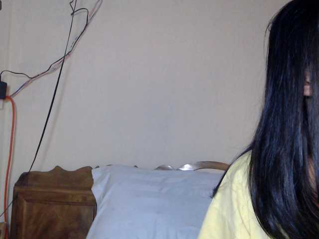 whisperinrain live cam on BongaCams