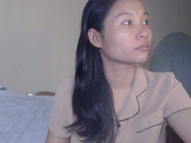 whisperinrain live cam on BongaCams