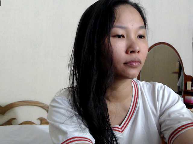 whisperinrain live cam on BongaCams