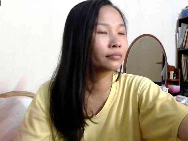whisperinrain webcam