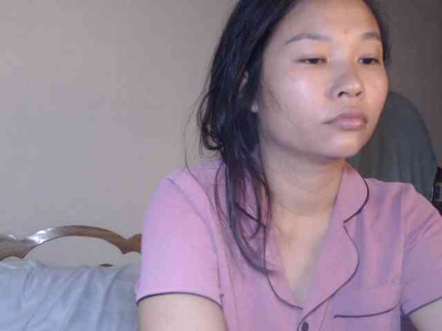 whisperinrain webcam