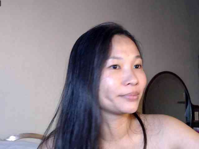 whisperinrain webcam