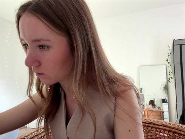 lisasmall live cam on BongaCams