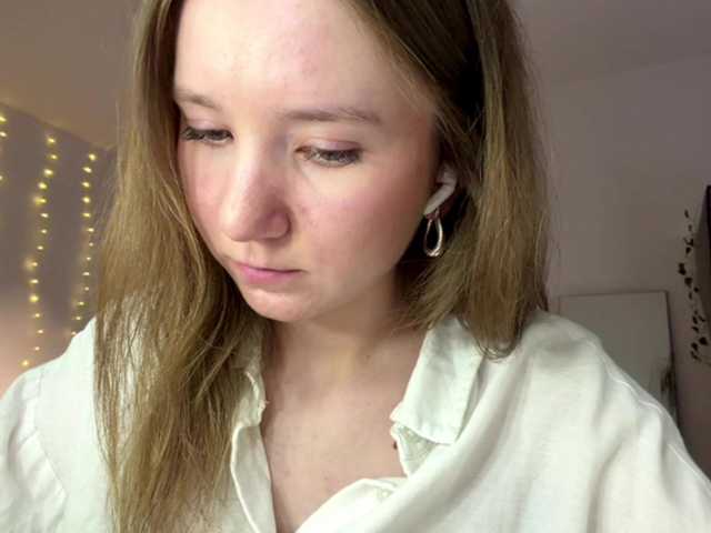 lisasmall live cam on BongaCams