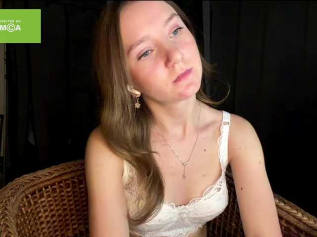 lisasmall live cam on BongaCams