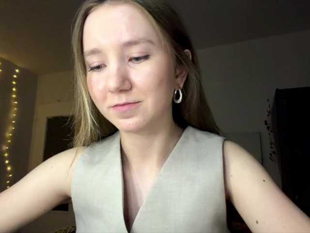 lisasmall live cam
