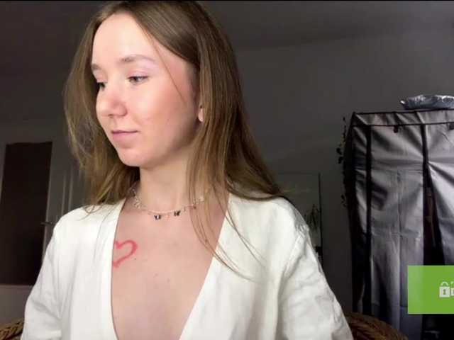lisasmall live cam on BongaCams