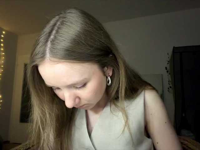 lisasmall live cam on BongaCams