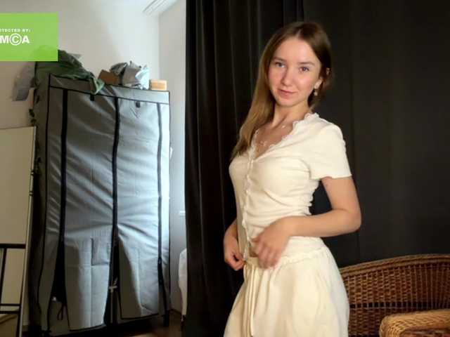 lisasmall live cam on BongaCams