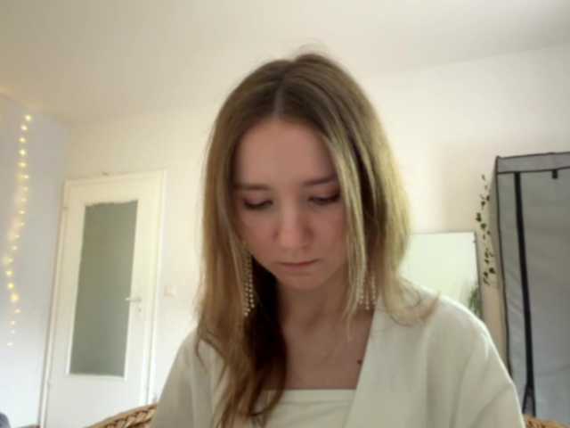 lisasmall live cam on BongaCams
