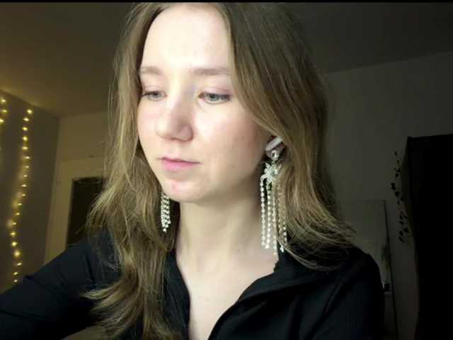 lisasmall live cam on BongaCams
